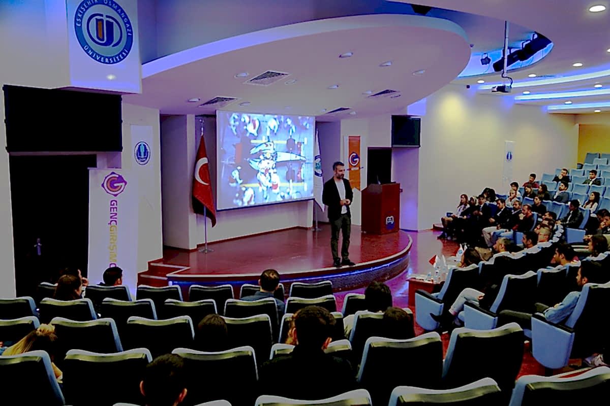 Egitmen Orhan Gurbuz